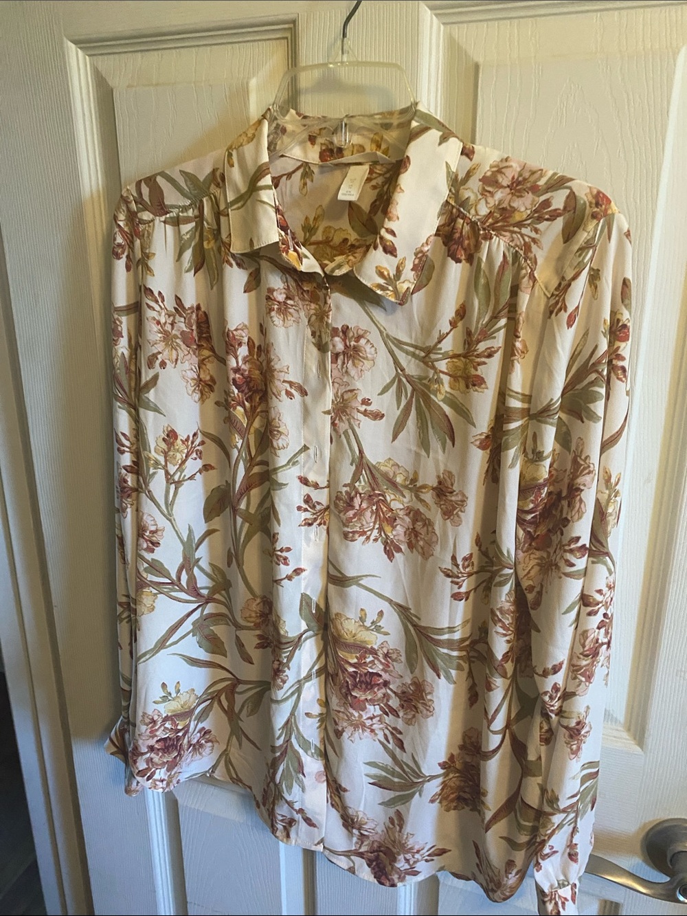 H&M Womens Cream Floral Button-Down Shirt with Olive and Rust Accents